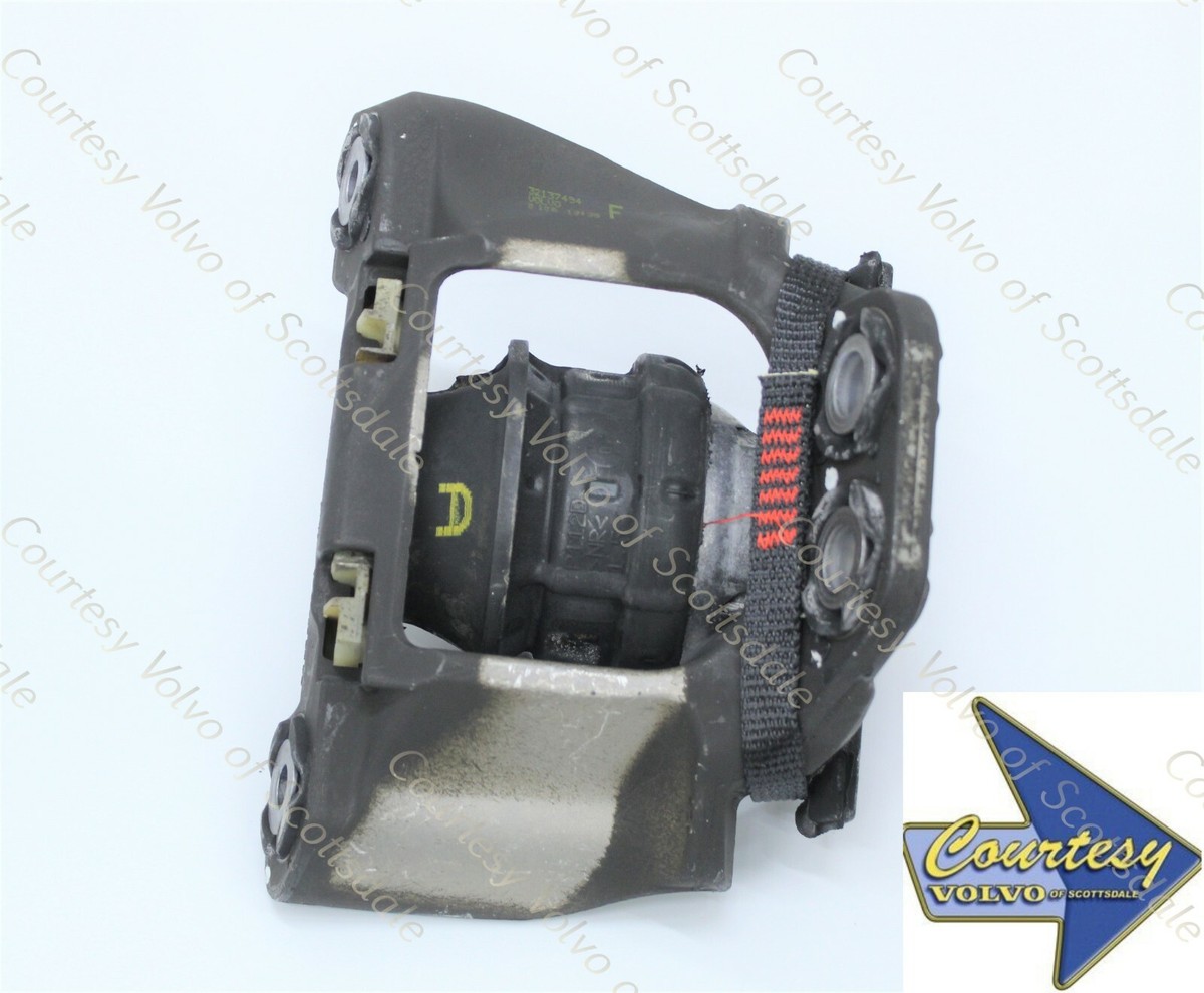 GENUINE VOLVO Factory OEM Right Side Insulator Mount S90 XC90 XC60 