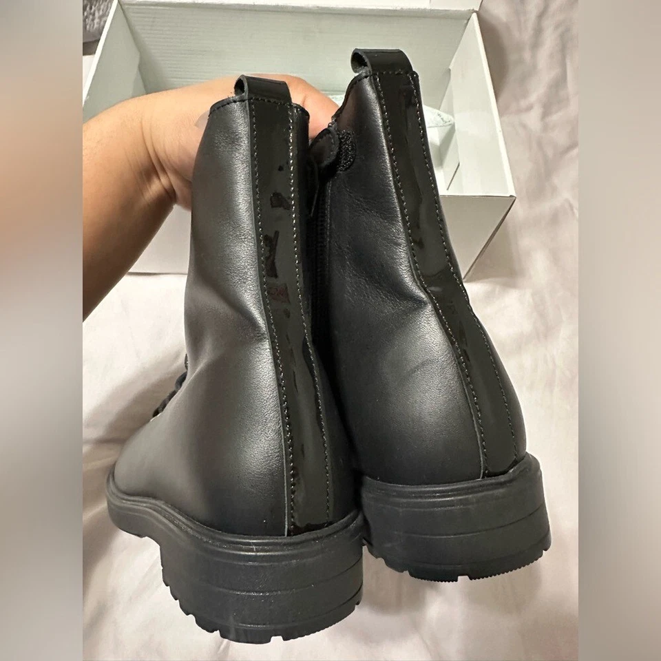 Bota motera negra hecha a mano Manuela de Juan nueva en caja talla 3 niños, hecha en España Foto 4 de 4