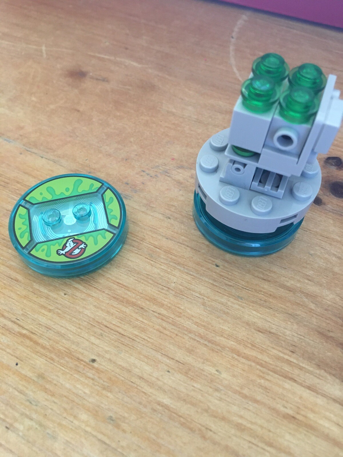 lego slimer minifigure