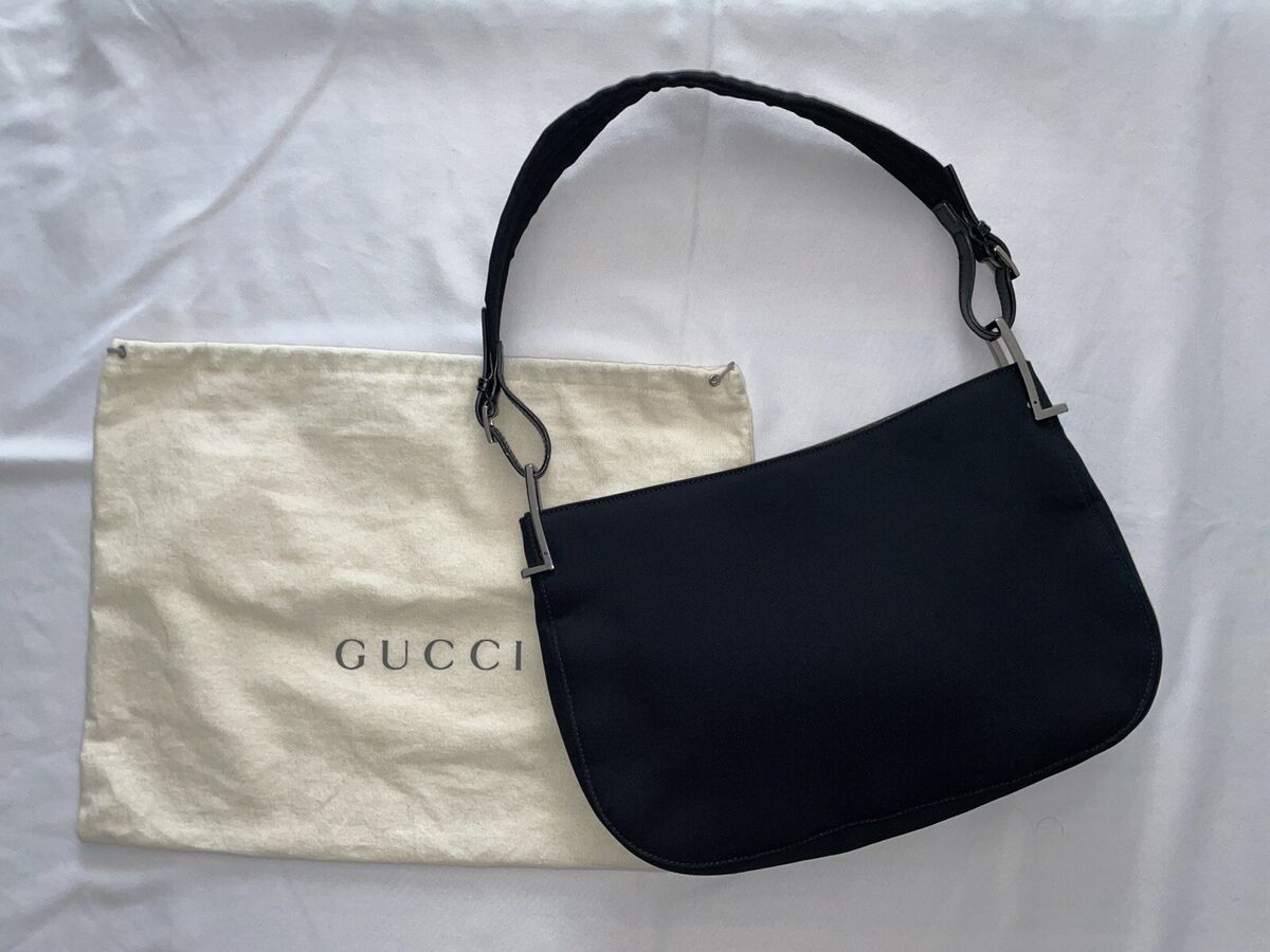 Gucci Vintage 90's Tom Ford Black Nylon Shoulder Bag 3193 Gucci Vintage 90's Tom Ford Black Nylon Shoulder Bag 3193