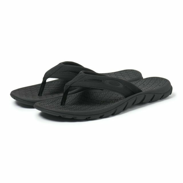 Men\'s Oakley Flip Flops Black Size 10 Sandals Sport Slides Operative 13477 Men main image 3