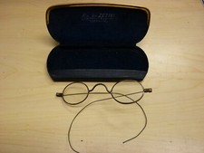 Antique Wire Rim Glasses Spectacles in Vintage Case