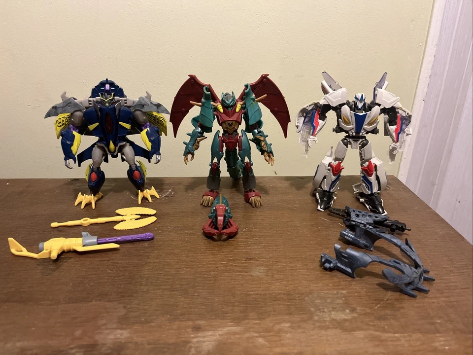 Transformers Prime RID and Beast Hunters Lot - Image 4 of 4