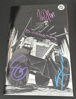 Absolute Batman Annual 1 Foil 4x signed w/ COA, 3rd Print NM