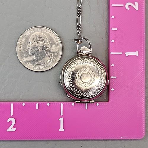 Vintage Locket Necklace Four Panel Photo Round Etched Silver Tone Y-Drop 17" - Picture 17 of 20