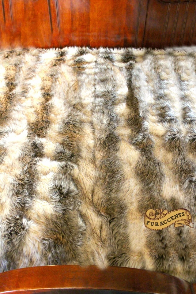 Colcha de piel sintética - Manta peluda - Lobo a rayas grises - Mapache oso Foto 3 de 4