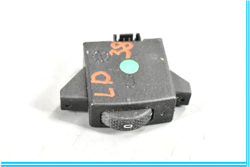 Maserati Quattroporte 2004-2013 Front Right Seat with guides Photo - $58