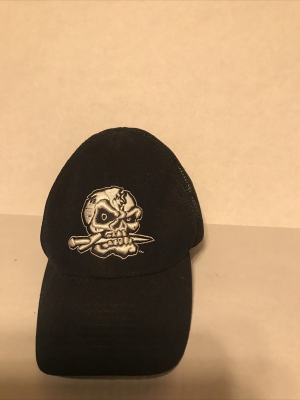 Landshut Cannibals hat Zephyr M/L