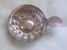 Weinprobe aus versilbertem Metall "Pierre Laforest" 8,3 cm Durchmesser