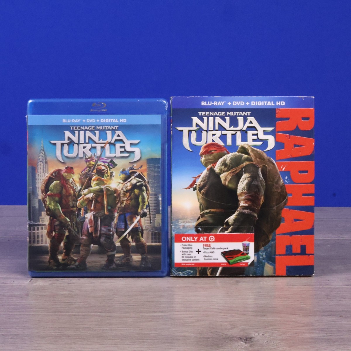 Teenage Mutant Ninja Turtles, Target Exclusive [Raphael] (Blu-ray