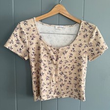 Hippie Rose Floral Ribbed Baby Tee Crop Top B...