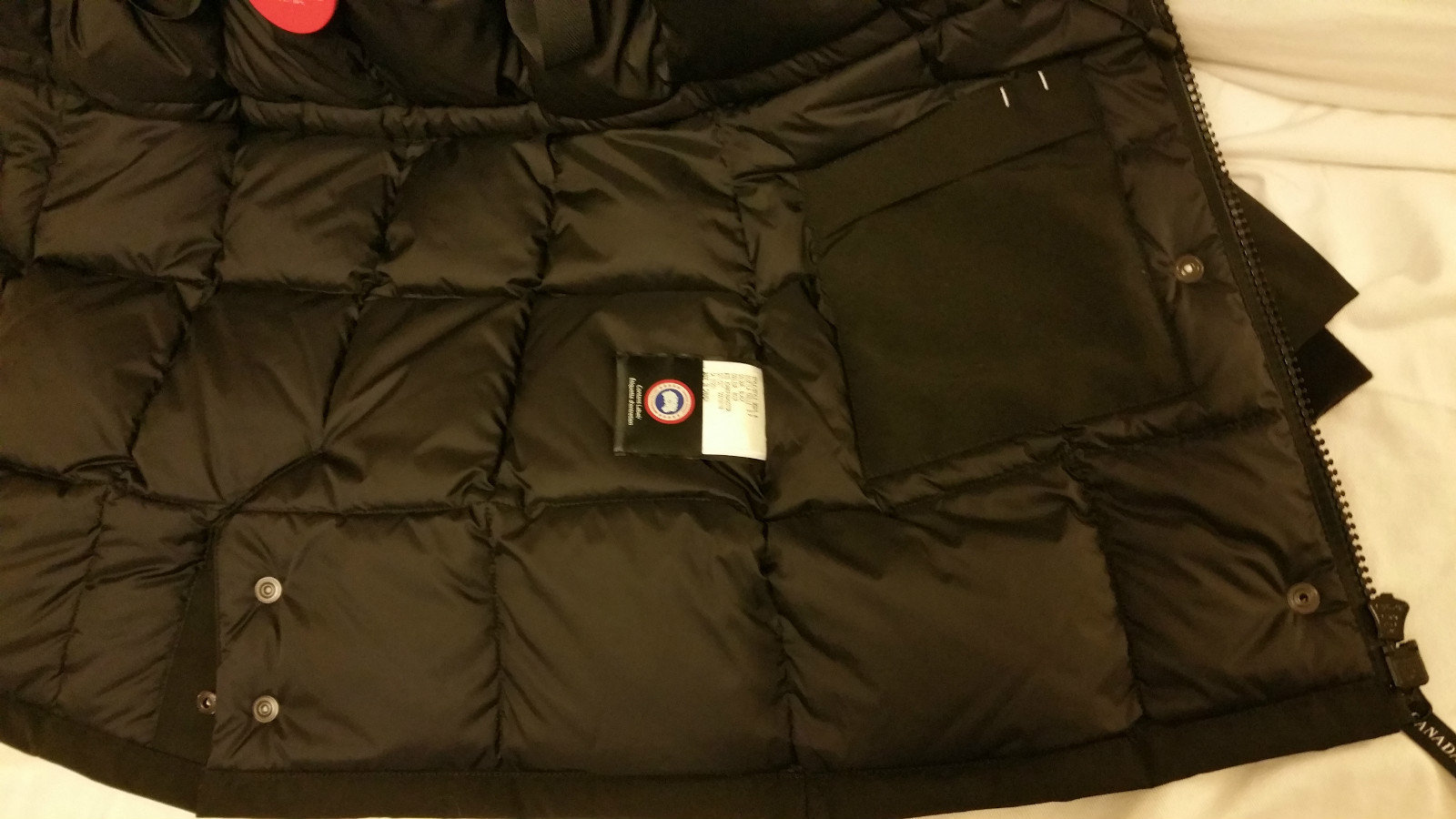BRAND NEW RED LABEL EDITION BLACK CANADA GOOSE VICTORIA SMALL PARKA JACKET image 9