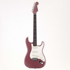 Fender Char Stratocaster Alder Body Maple Neck Rosewood Fretboard