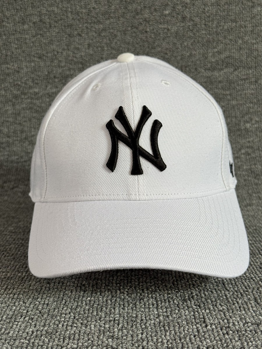 '47 Brand New York Yankees MLB Snapback Cap White Black