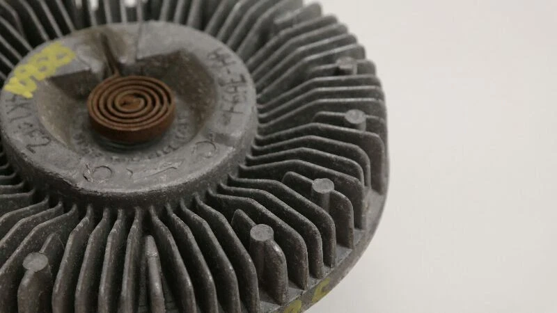 1993 Or 1995-2002 Ford Crown Victoria Fan Clutch Belt Driven Fan - Изображение 3 из 4