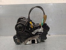 Porte arrière et accessoires Toyota IQ
