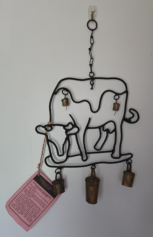 PRIMITIVE WROUGHT IRON  HUSNAS EXCLUSIVE WIND CHIME (COW) MADE IN INDIA
