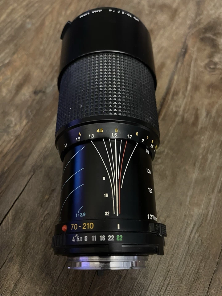 Minolta MD Zoom 70-210mm f/4 Zoom Telephoto Lens With Minolta Hood - Preowned - Image 3 of 4