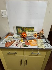Lot Of 41 Halloween Items Lot Of Ephemeras 2 Mini Pumpkin Buckets Ect