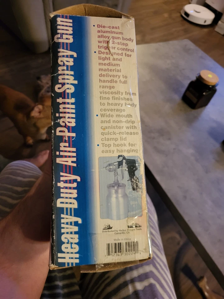 PISTOLA PULVERIZADORA DE PINTURA NEUMÁTICA CENTRAL 30224 RESISTENTE, MANGUERA DE 3/8", 1/4" NPT 1QT Foto 4 de 4