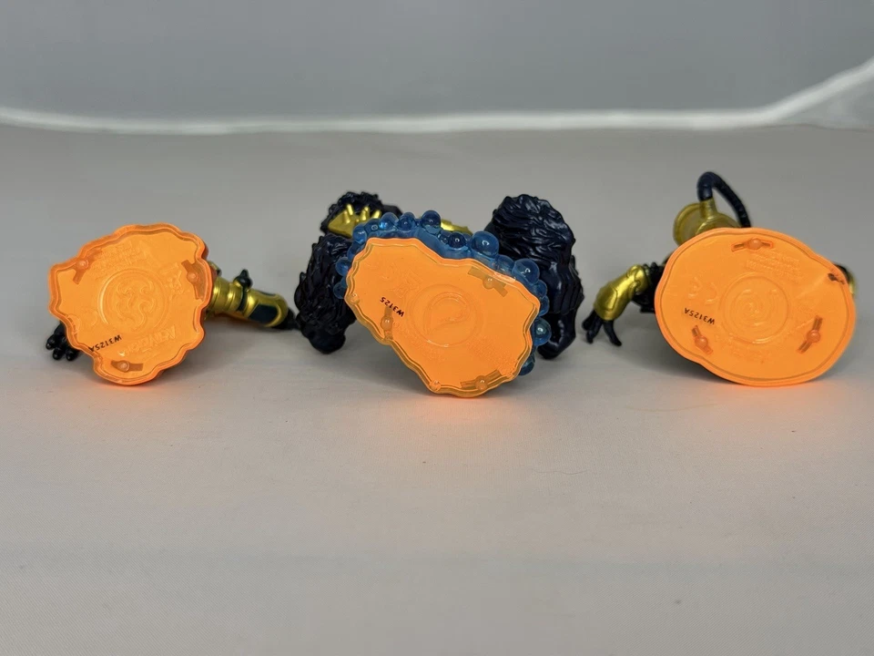 Skylanders 2012 Giants Legendary Three Pack Ignitior, Jet Vac, Slam Bam Tri-Pack - Image 3 of 3