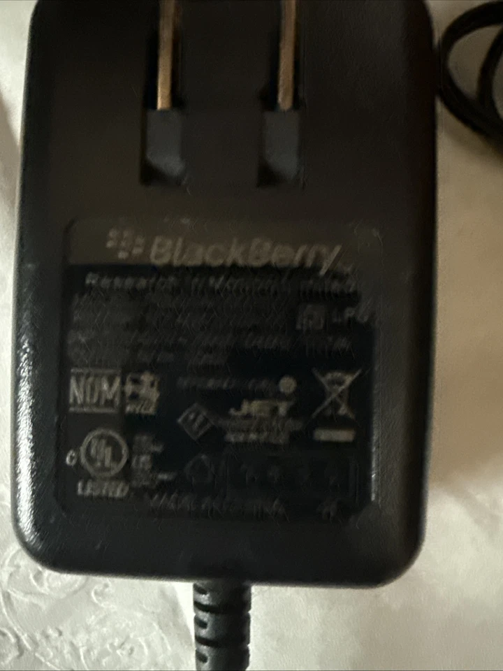 Зарядное устройство Blackberry шнур питания модель PSMO4A-050RIMC - Изображение 2 из 3