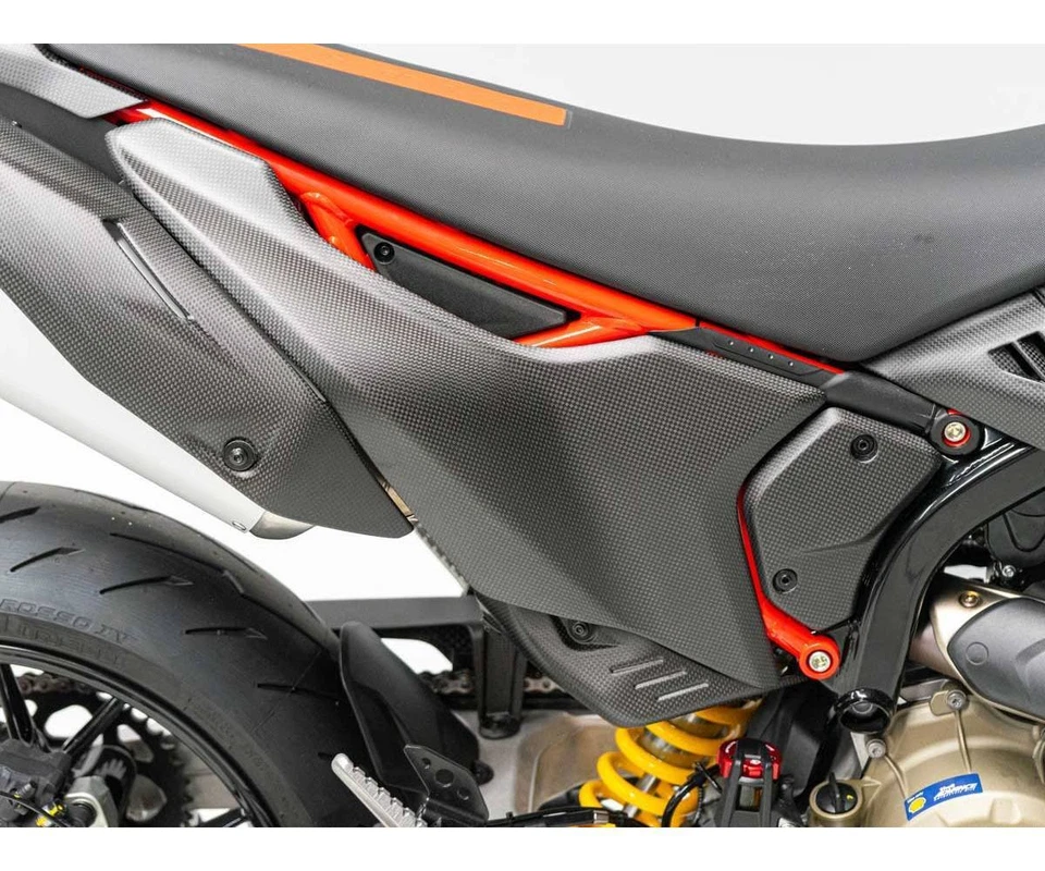 Paracalore Carbonio Dbk Per Ducati Hypermotard 698 Mono Rve 2024 — 第 4/4 张图片