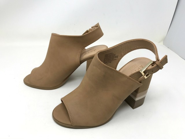 apt 9 advisor women's ankle boots