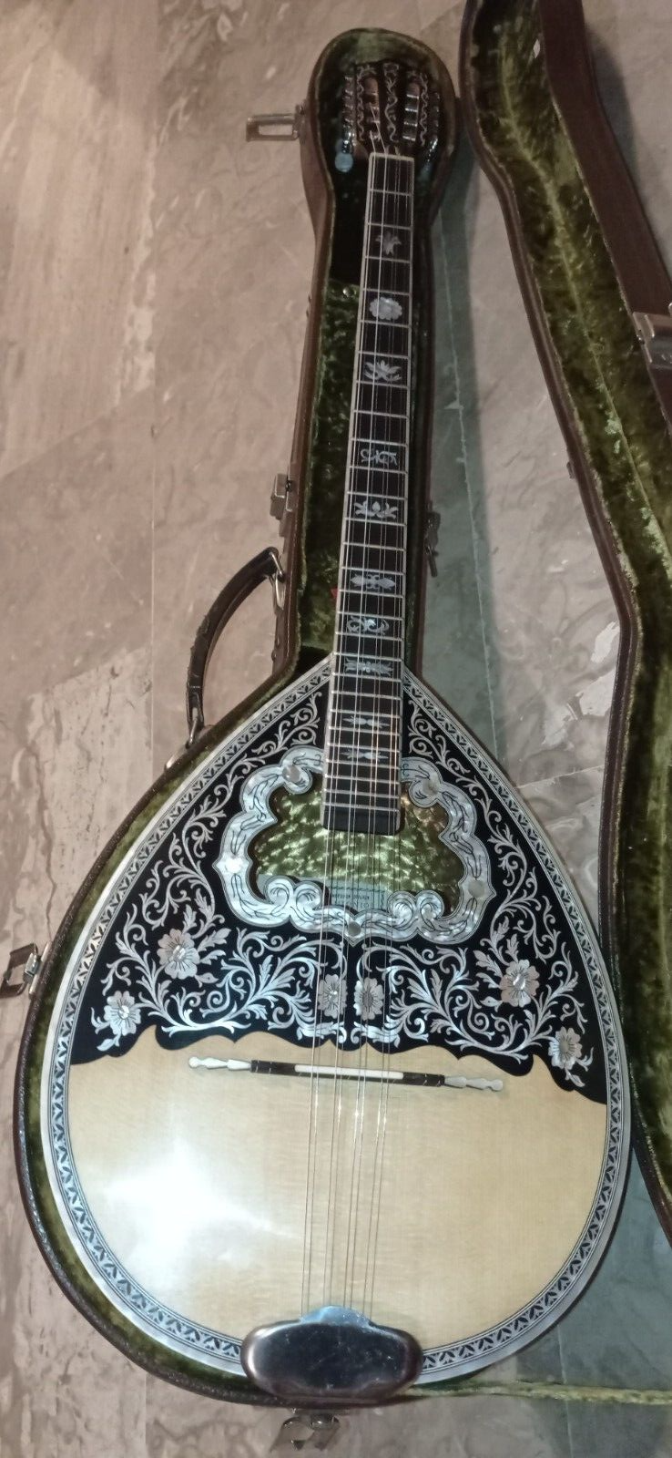 Greek professional Bouzouki ANTONIS THEODOROU 1983 EXTREMELY RARE