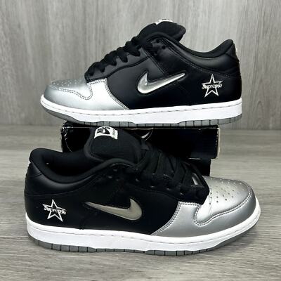Nike SB Dunk Low Supreme Metallic Silver Black Jewel Swoosh Nike SB Dunk Low Supreme Metallic Silver Black Jewel Swoosh