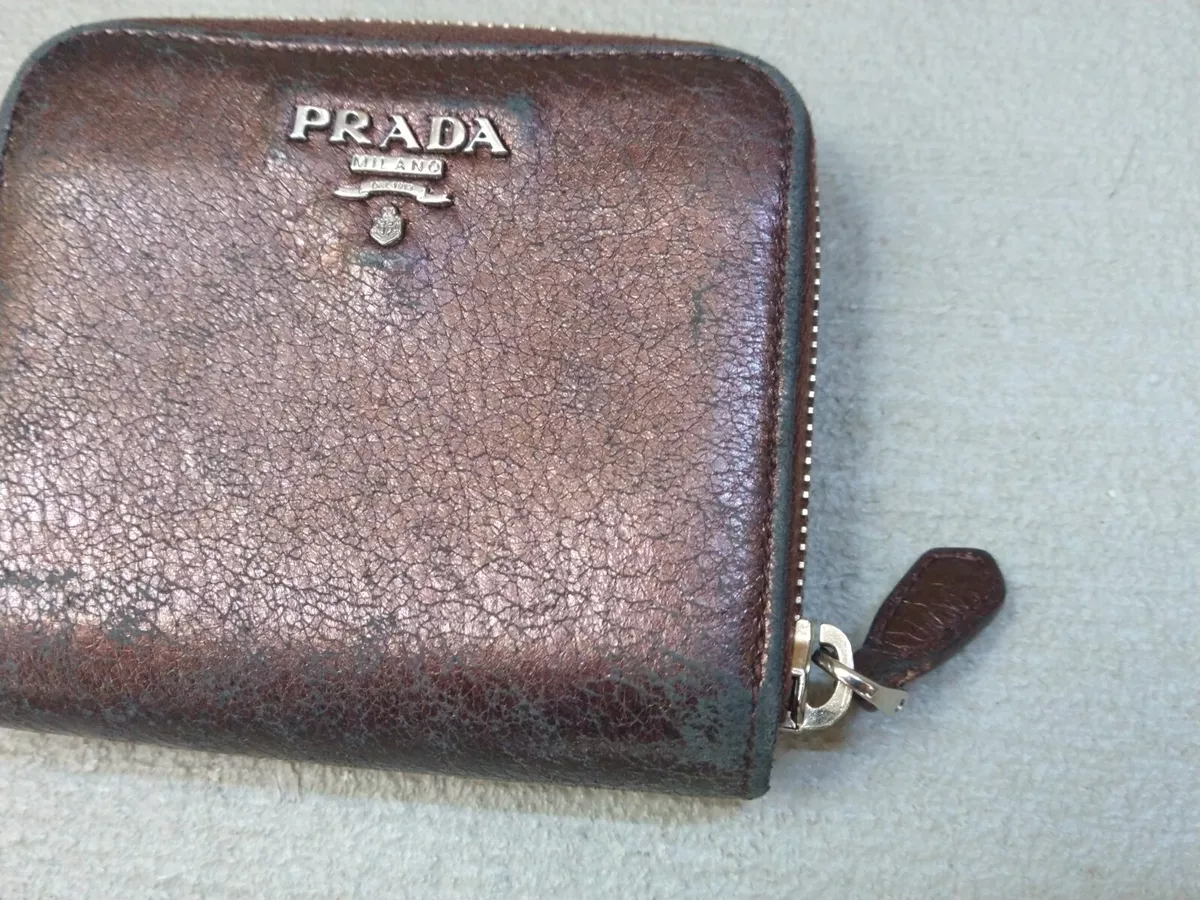 Prada Zip Wallet Metallic Brown Leather Italy Coin Pouch Italy Bifold 4.5x4
