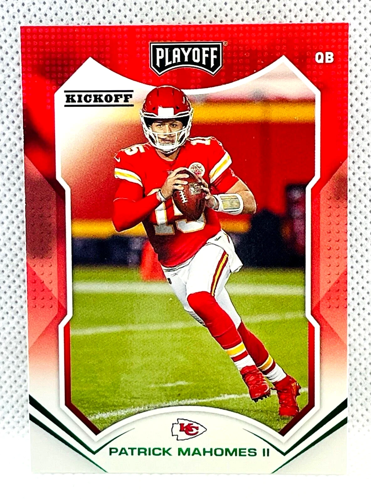 Patrick Mahomes trading card