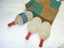 Nos 1952-54 Chevrolet Sav-a-battery Filler Caps 986781 Nos