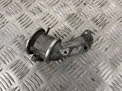 Audi A4 S4 8K B8 3.0L Benzin Motor Rechts Seite AGR Kombi Ventil 06E131102B