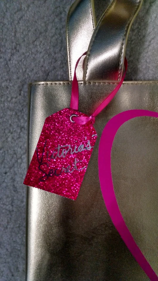 NUEVO CON ETIQUETAS LOVE VICTORIA'S SECRET DORADO MODELO CALIENTE BOLSO BOLSO BOLSO TOTE MUJER SEXY Foto 3 de 4