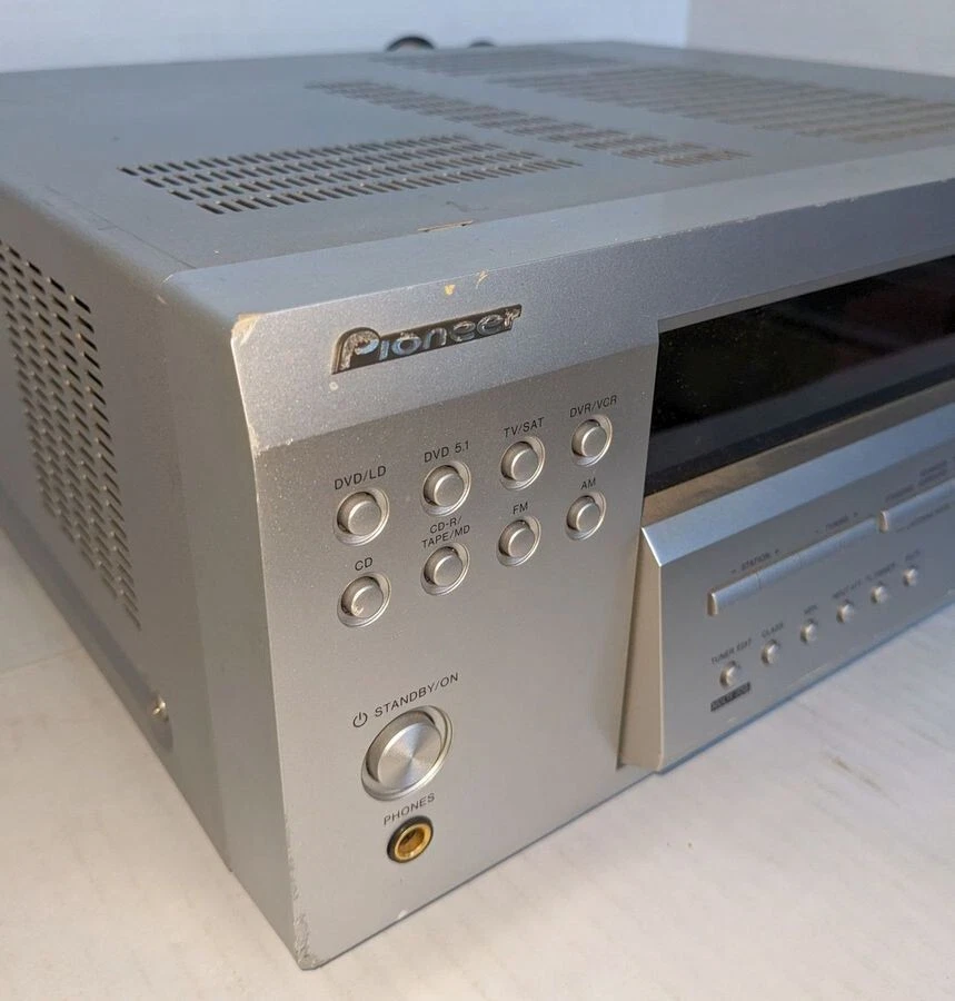 Pioneer VSX-D514-S Audio/Video Multi-Channel Receiver Home Theater 5.1 - Image 2 of 4