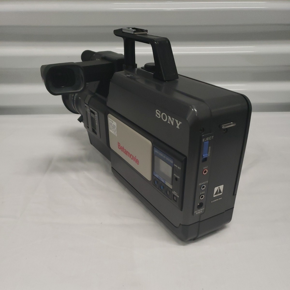 Vintage Sony Betamovie CCD BMC-550 Movie Video Camera Hardcase w