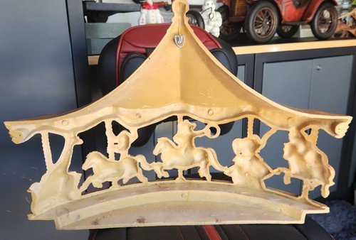 Vintage Carousel Nursery Wall Art Universal Statuary Corp 1979 Chicargo b52 Rare - Picture 5 of 6