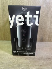 Blue Yeti Blackout USB Professional Microphone