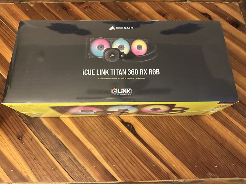 CORSAIR - iCUE LINK TITAN 360 RX Liquid CPU Cooler with RGB Lighting - Black