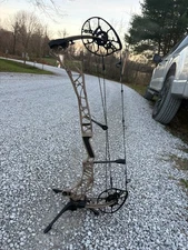 used mathews lift x 29.5 compound bow