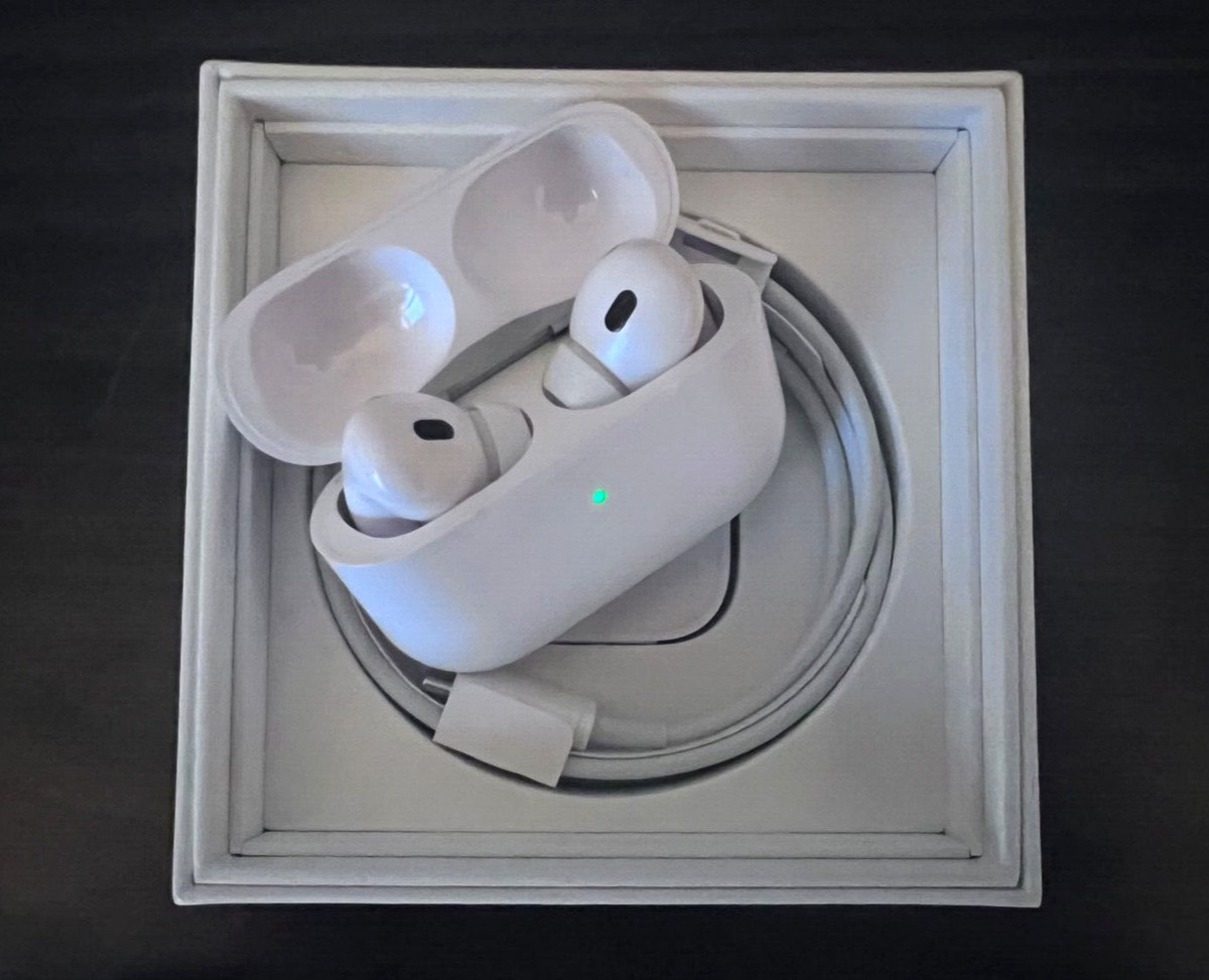 Apple AirPods Pro 2nd Generation with MagSafe Wireless