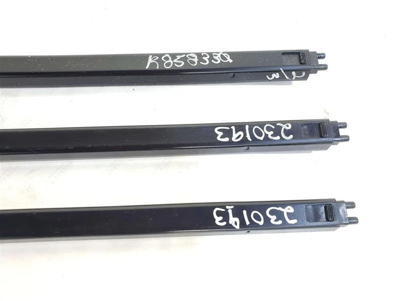 Portaequipajes 3 barras transversales con bolsa 1 clip faltante OEM 1996 Land Rover Discovery Foto 2 de 4