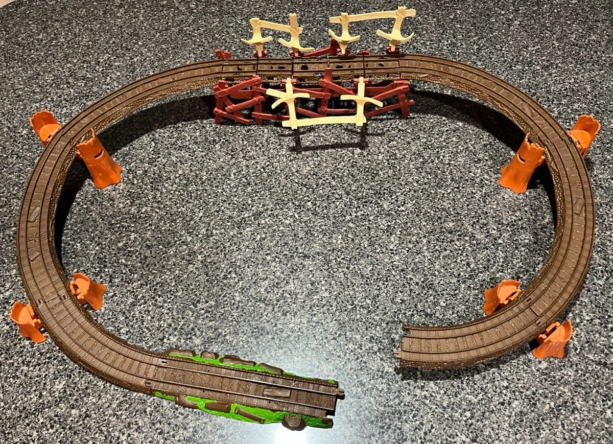 Trackmaster shake shake bridge hotsell
