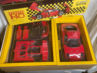 Fujimi NOVA 1:12 Ferrari F40 Diecast Metal Body/Chassis RARE New