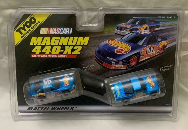 fast eddies slot car track