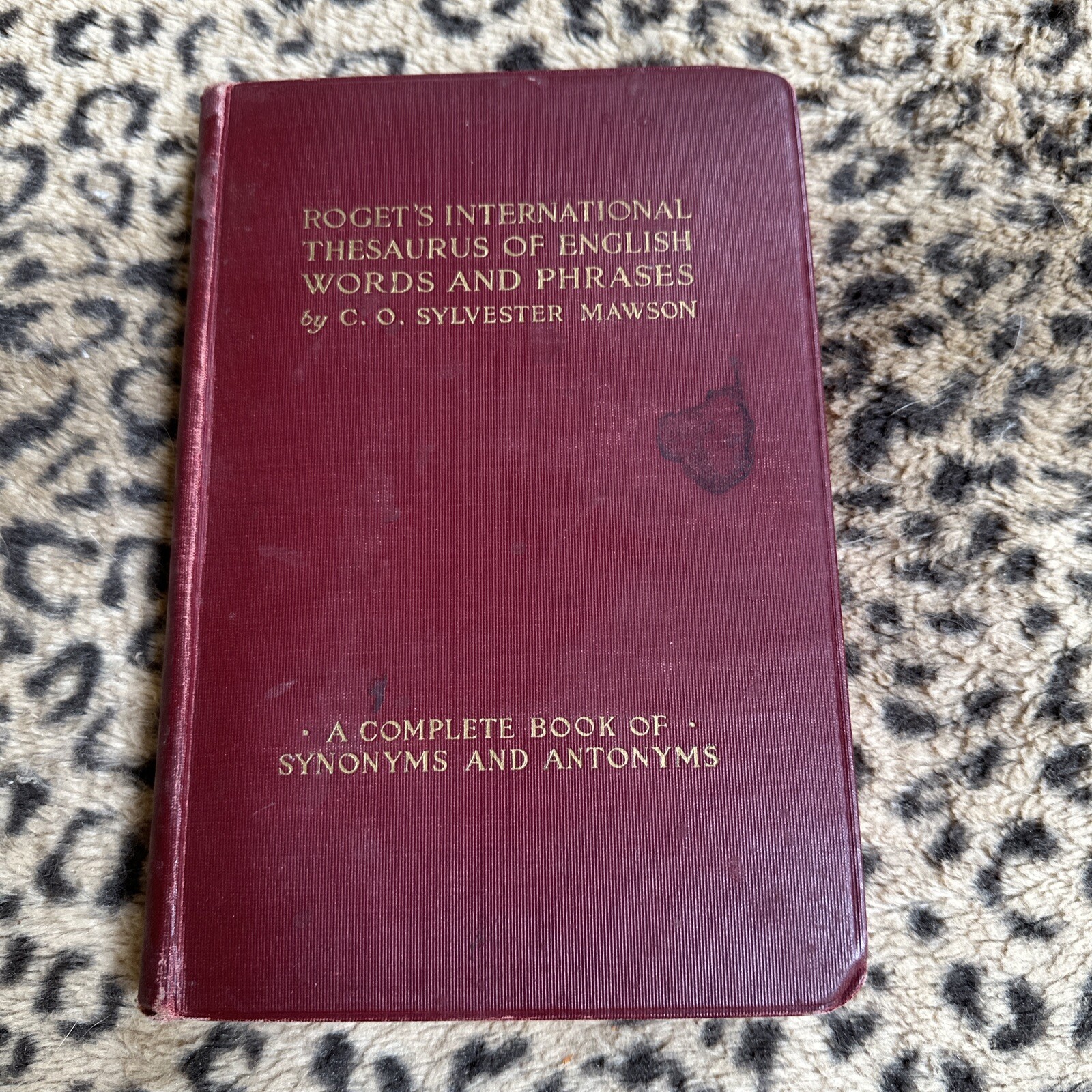 Roget's International Thesaurus of English Words and Phrases Copyright