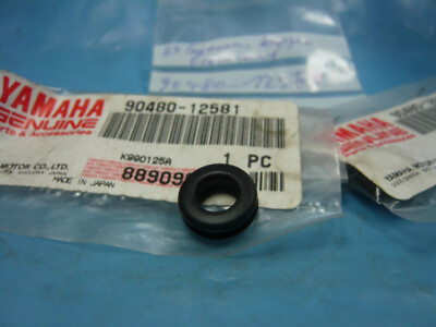 Yamaha 2x Gummi Kragen Grommet 90480-12581 NOS | eBay