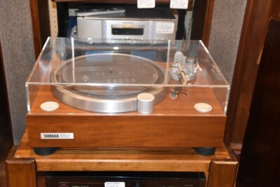 YAMAHA GT-5000、GT-2000、GT-2000L専用　高級オーディオカバー　ベルベット・スエード製　オーダーメイド仕様 YAMAHA GT-2000L Direct Drive Analog Turntable 100V USED JAPAN