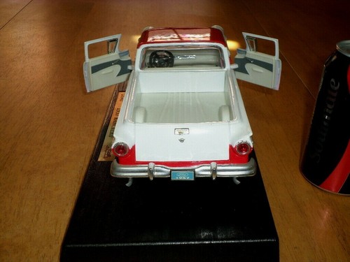 1957 FORD RANCHERO, DIE CAST METAL Model Truck / Car, Scale: 1/18 FACTORY BUILT - Picture 6 of 8